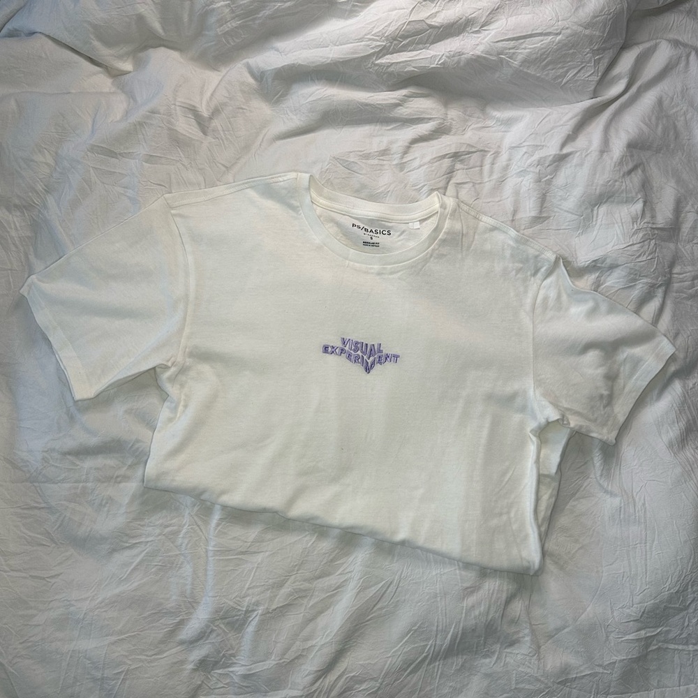 Visual Experiment White Pacsun T-Shirt